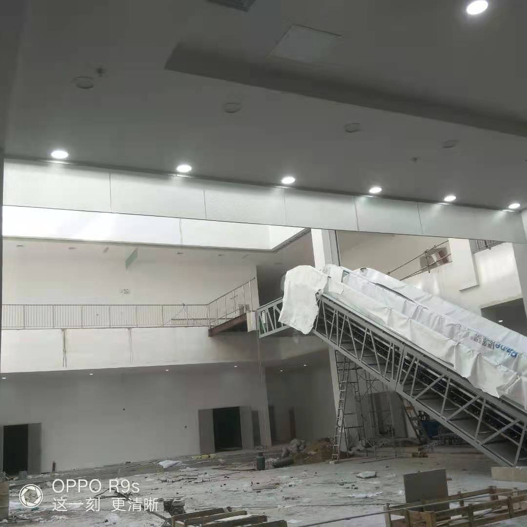 夾絲防火玻璃擋煙垂壁