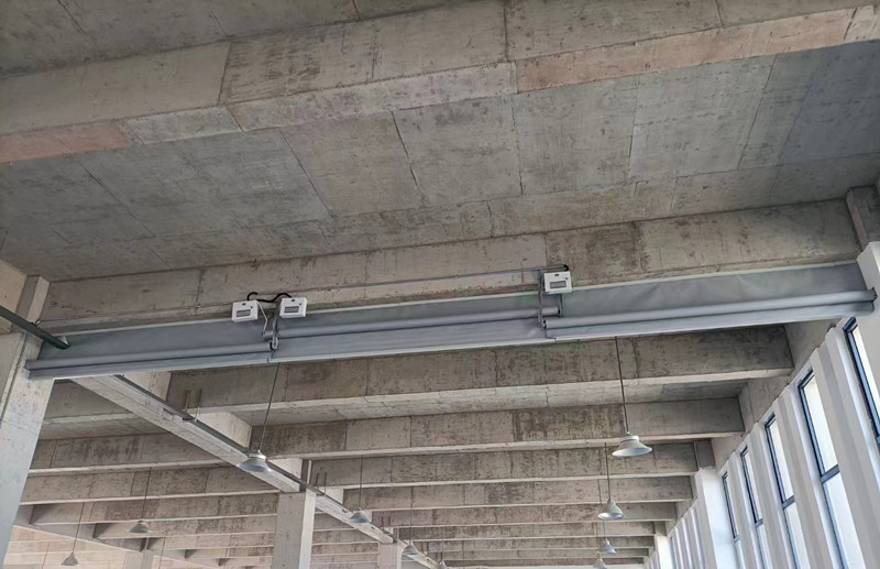 活動式柔性擋煙垂壁